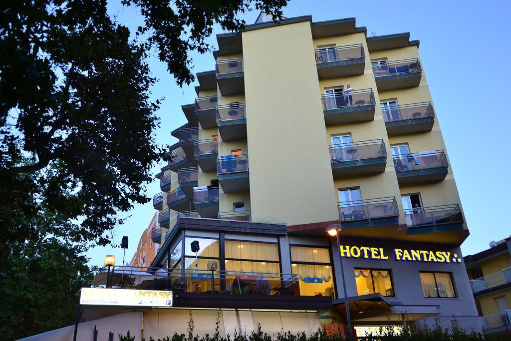 Hotel Fantasy Rimini Exterior photo