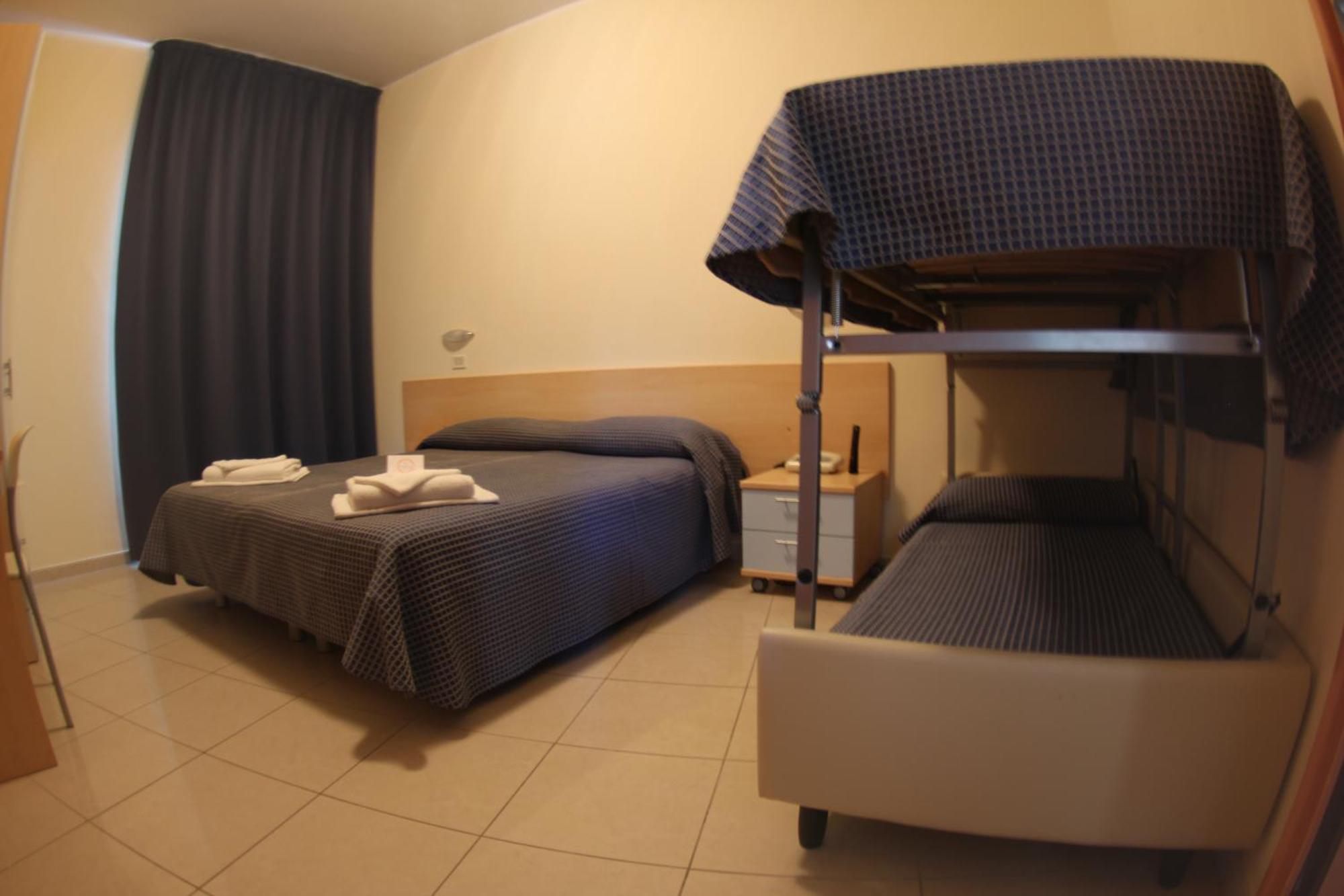 Hotel Fantasy Rimini Room photo